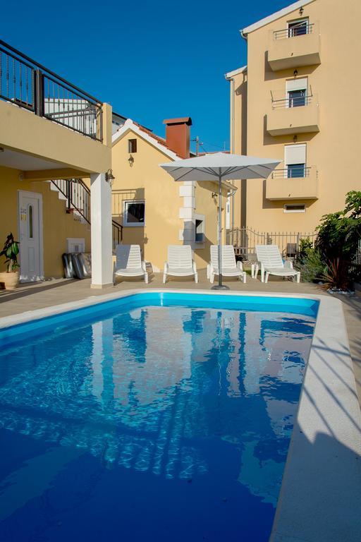 Apartments Max&Leon Podstrana Luaran gambar