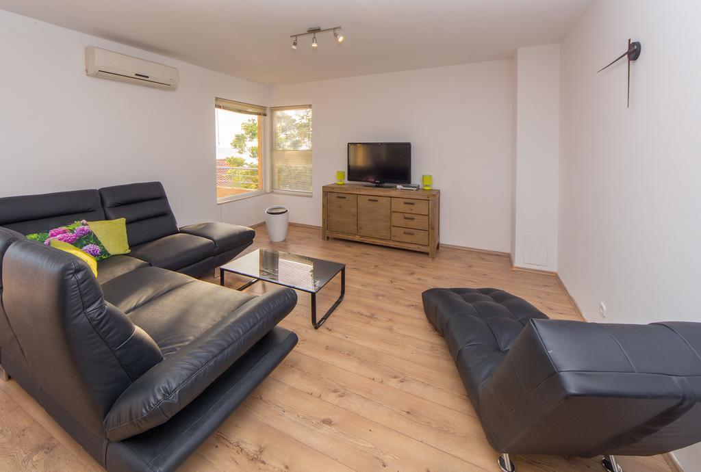 Apartments Max&Leon Podstrana Luaran gambar